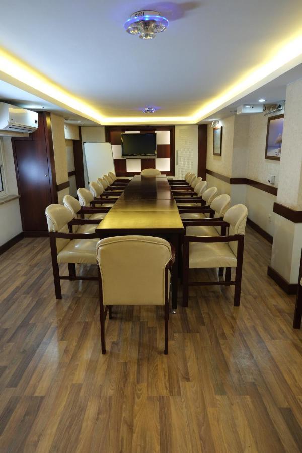 Artan Hotel Isparta Exterior photo